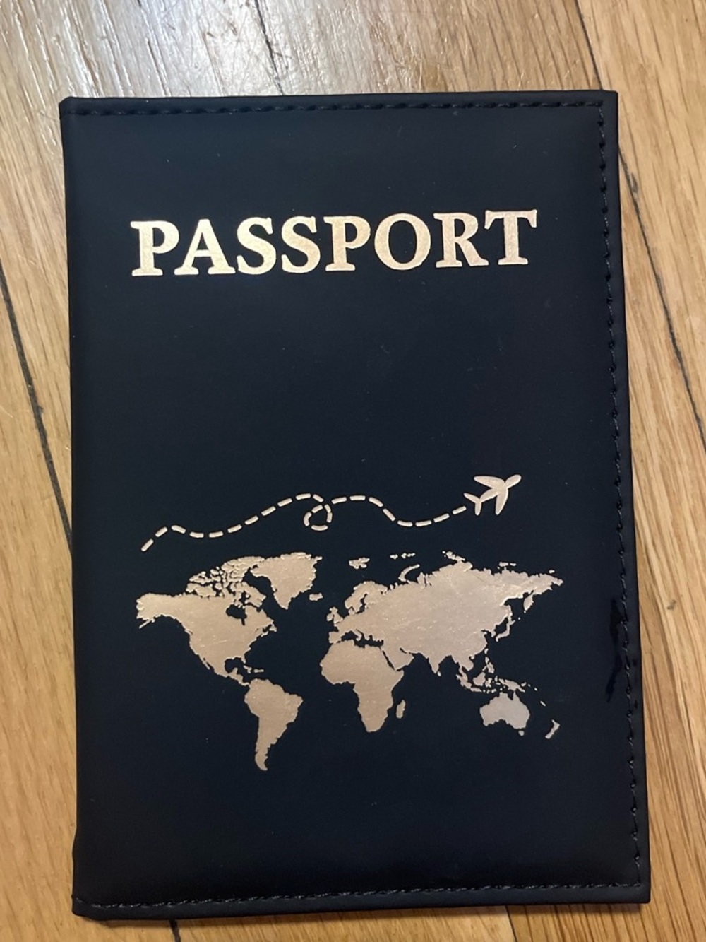 Black & Gold Passport Holder with Gold World Map *Brand NEW*